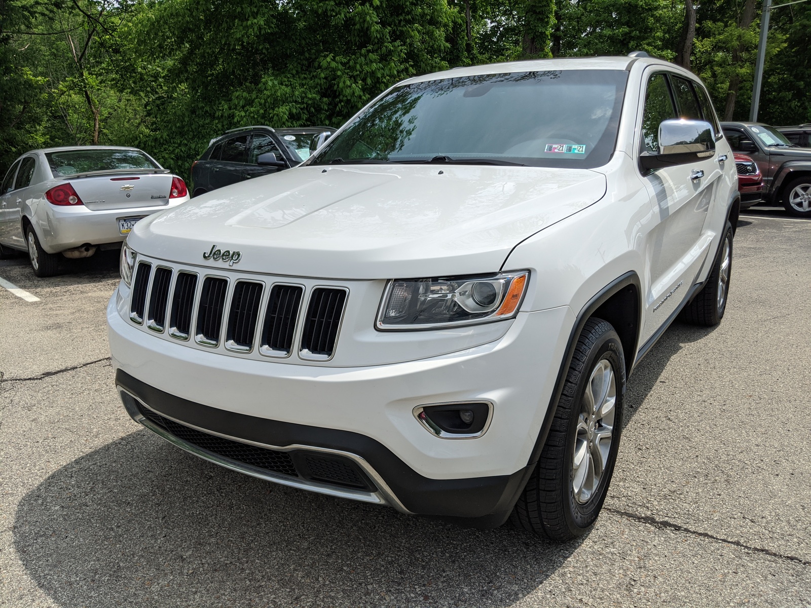 Pre Owned 2015 Jeep Grand Cherokee Limited In Bright White Clearcoat