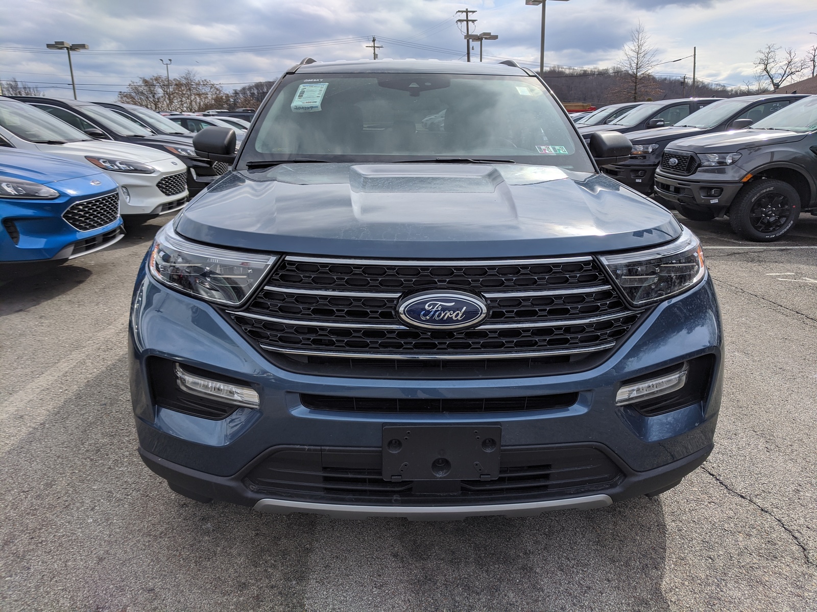 New 2020 Ford Explorer XLT in Blue Metallic | Greensburg, PA | #F82418