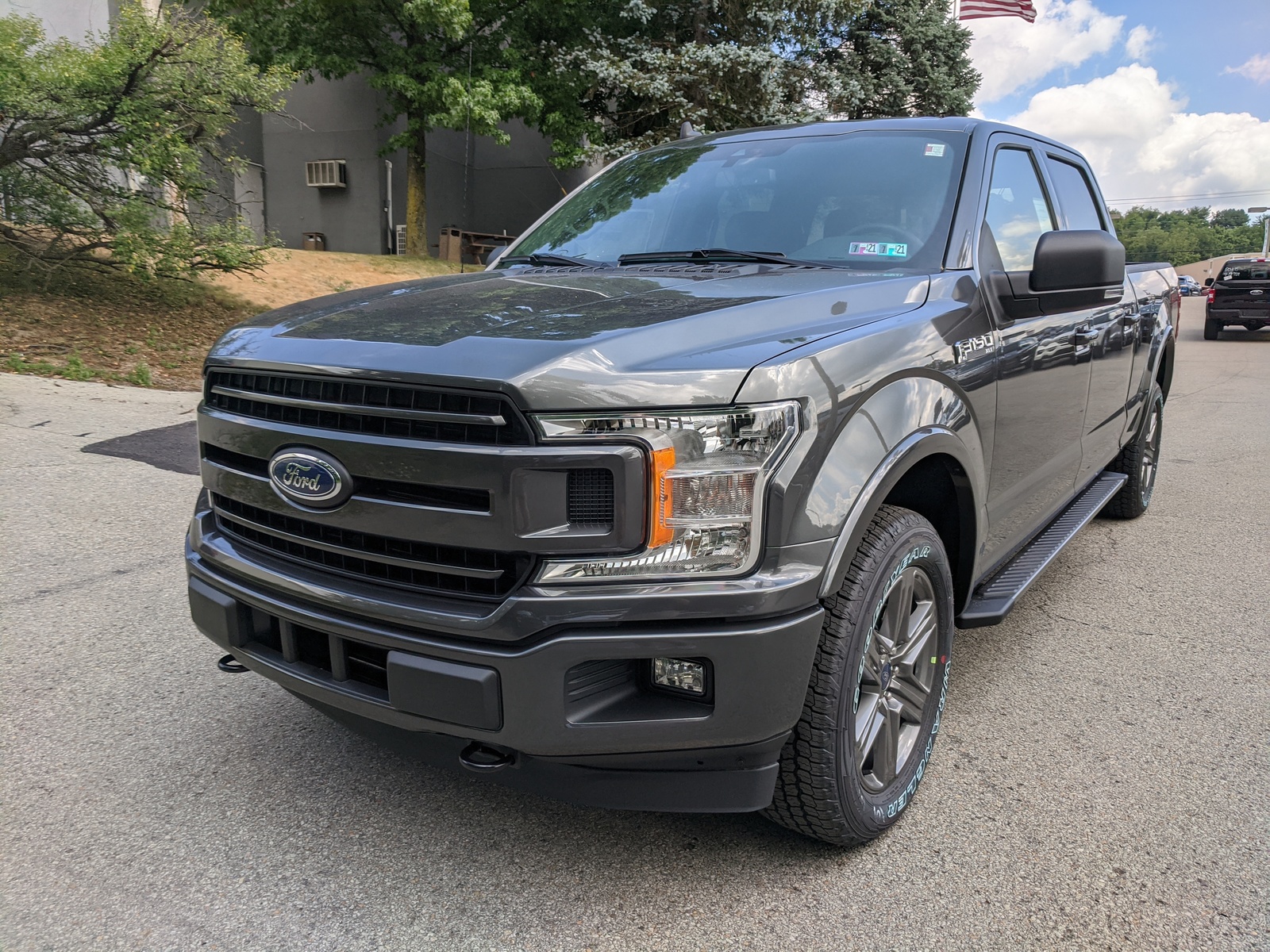New 2020 Ford F-150 XLT in Magnetic Metallic | Greensburg, PA | #F03504