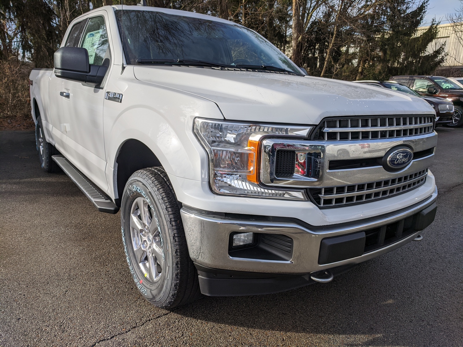 New 2020 Ford F-150 XLT in Oxford White | Greensburg, PA | #F03270