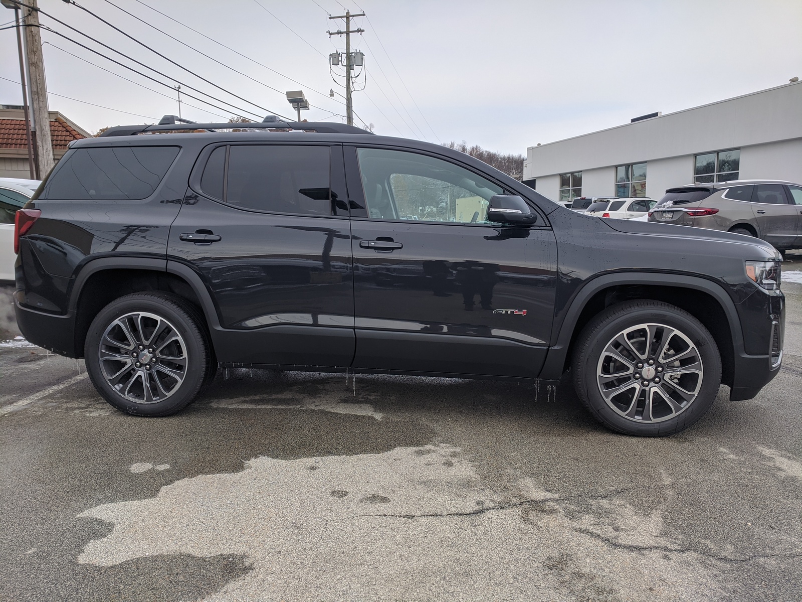 New 2020 GMC Acadia AT4 in CARBON BLACK METALLIC | Greensburg, PA | #G81417