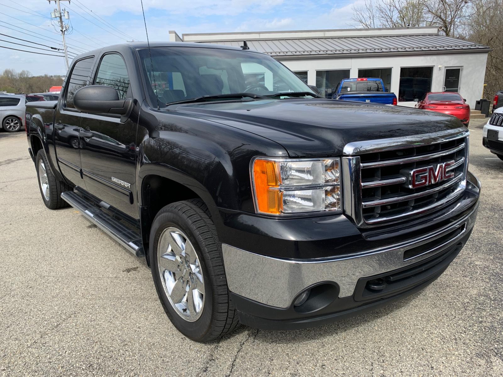 Pre-owned 2012 Gmc Sierra 1500 Sle In Carbon Black Metallic 