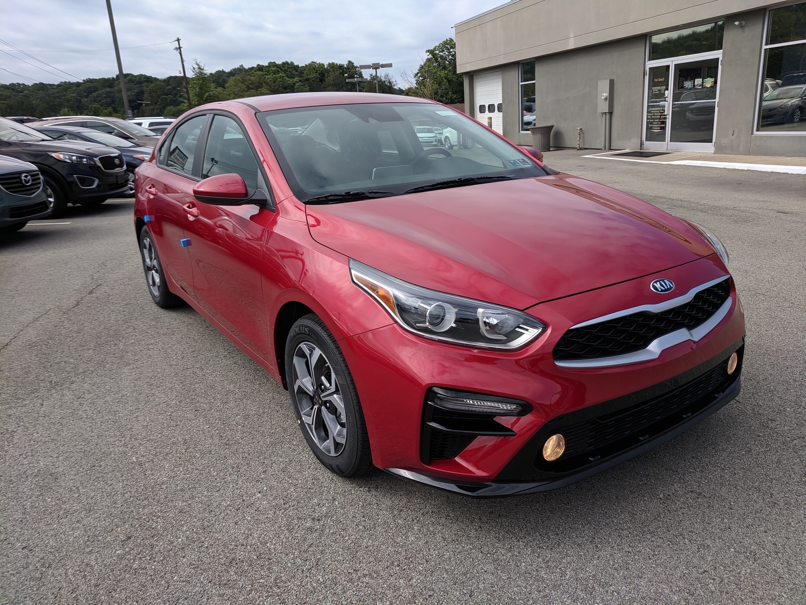 New 2020 Kia Forte LXS in Currant Red | Greensburg, PA | #K04028