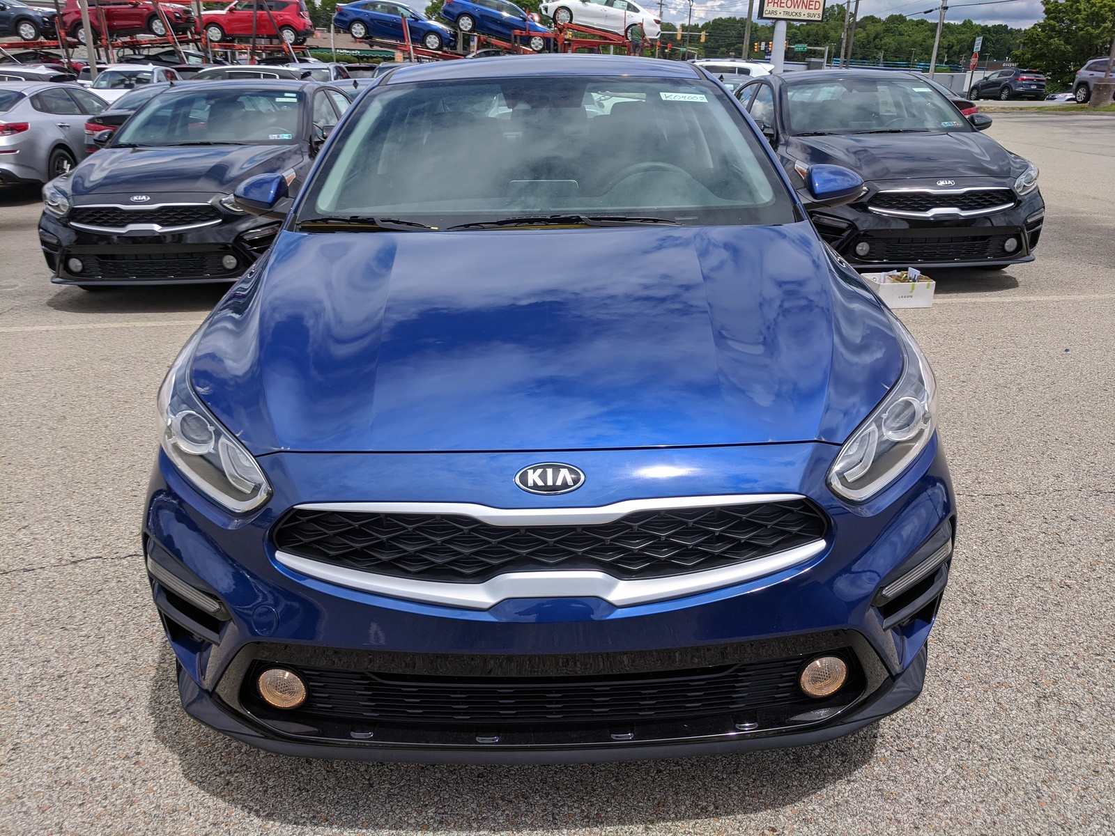 New 2020 Kia Forte LXS in Deep Sea Blue Greensburg, PA K03816