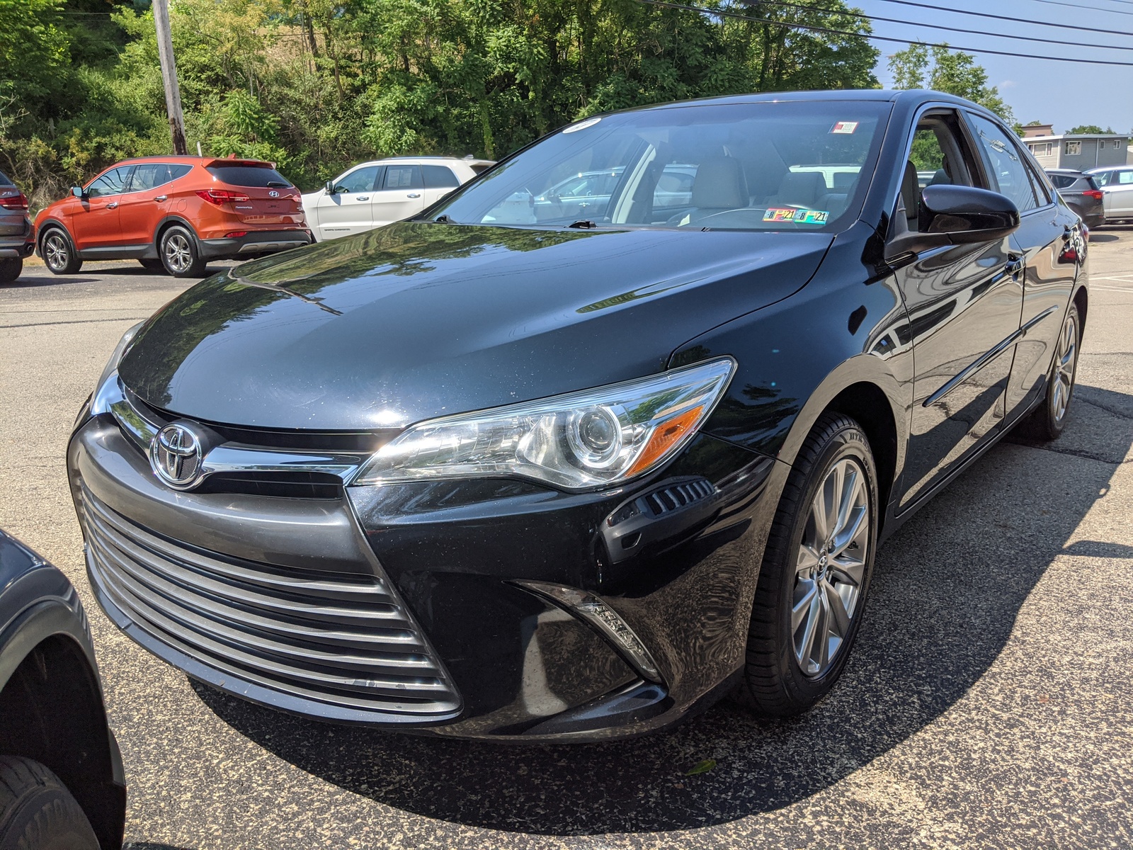 Pre-Owned 2015 Toyota Camry XLE in Attitude Black | Greensburg, PA | #