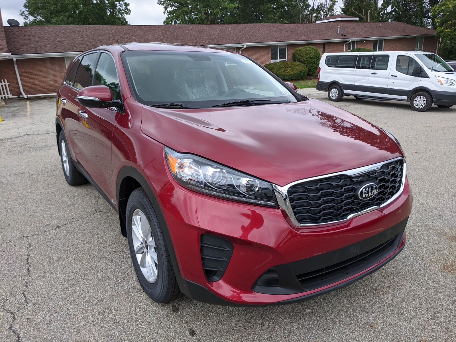 Kia sorento red